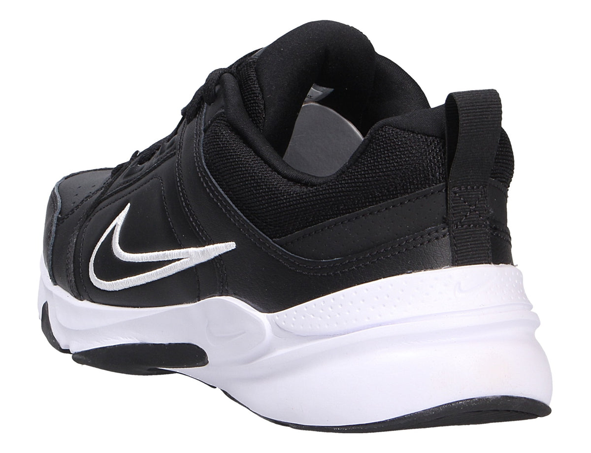 Nike Herren Sneaker Defy All Day