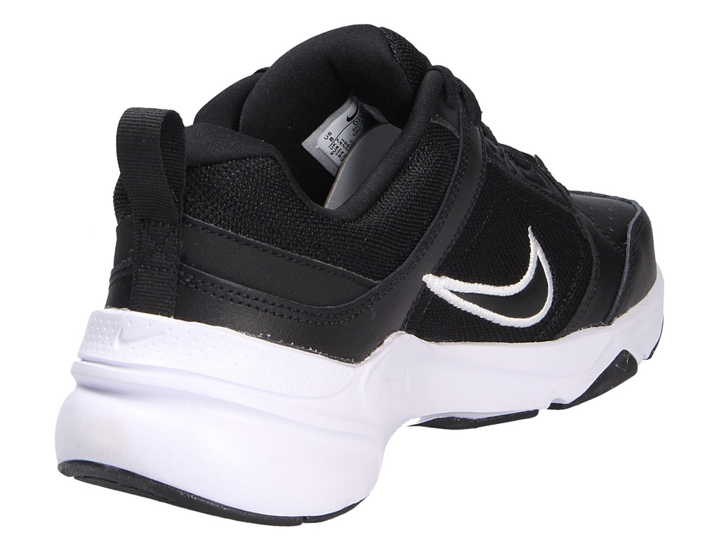 Nike Herren Sneaker Defy All Day