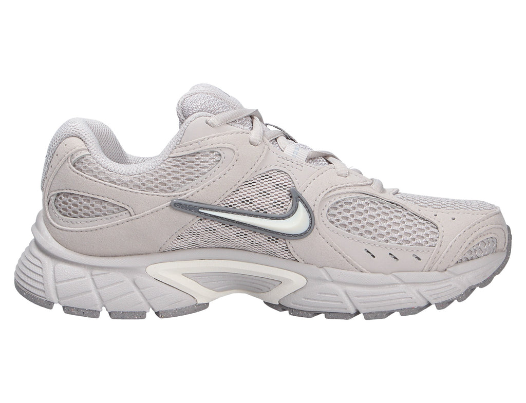 Nike Damen Sneaker V5 RNR
