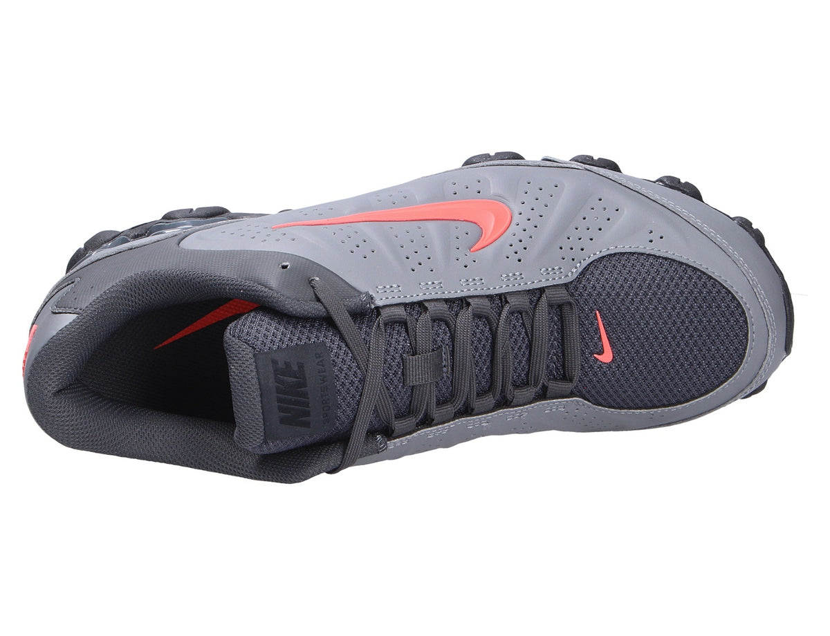 Nike Herren Sneaker Reax 8 NSW Sl