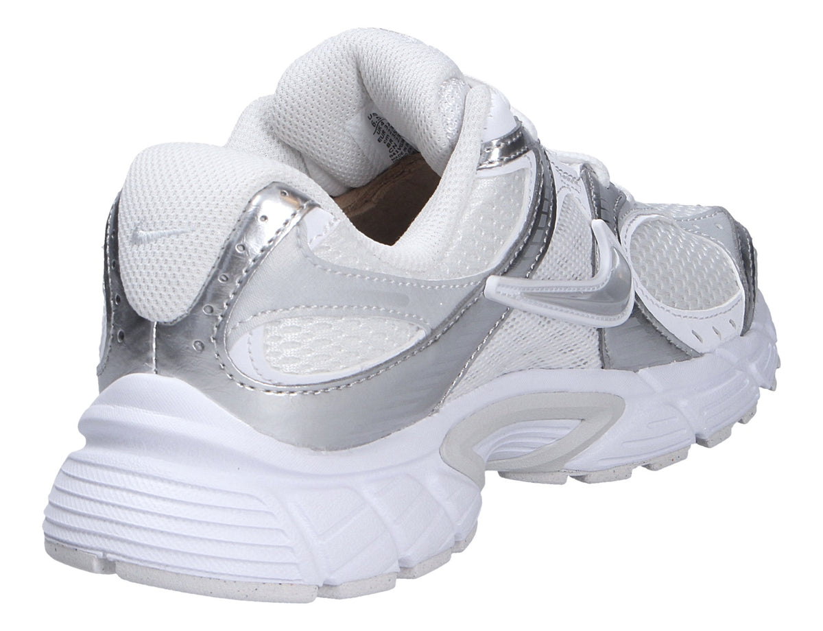 Nike Damen Sneaker V5 RNR