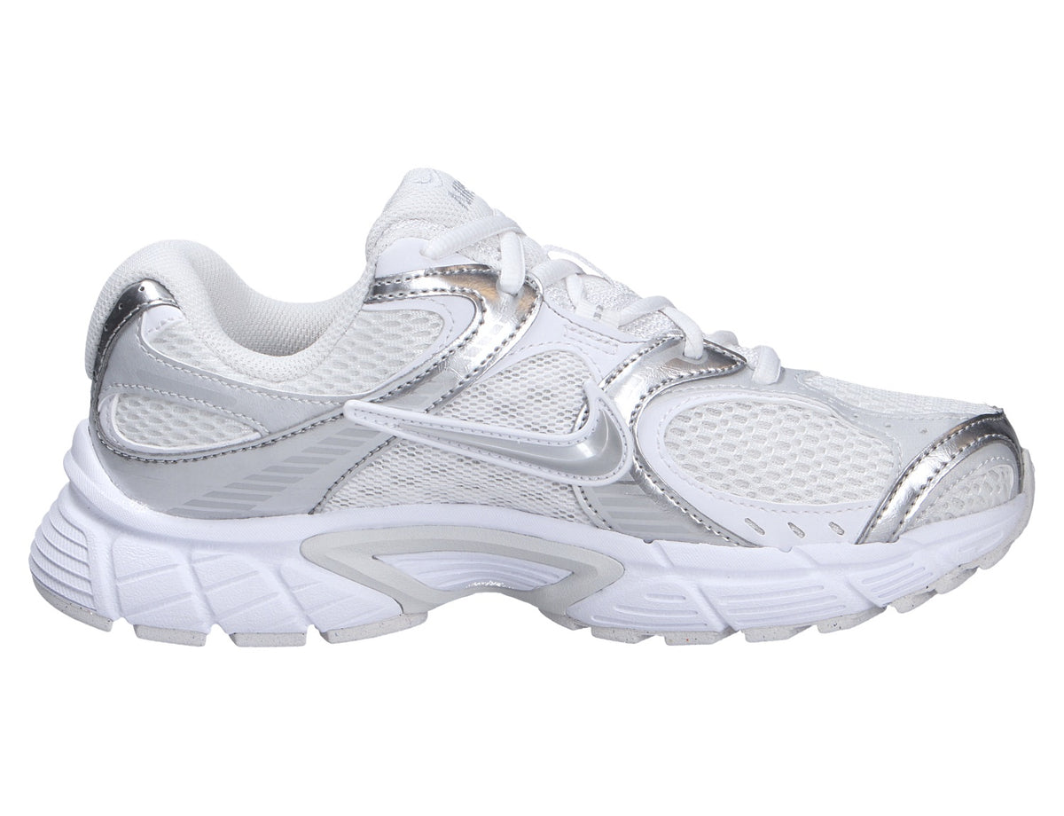 Nike Damen Sneaker V5 RNR