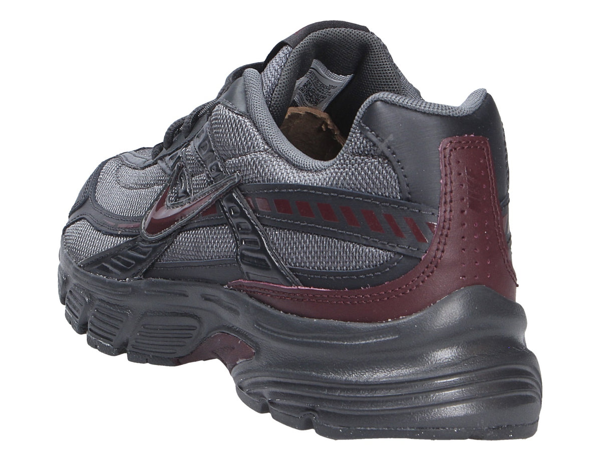 Nike Herren Sneaker Initiator